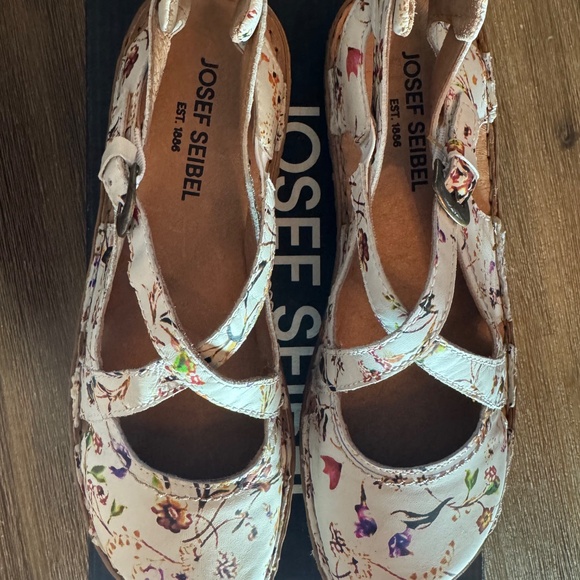 🆕 JOSEF SIEBEL Rosalie 13🌸 flowers prints Sz 40 - Picture 11 of 15